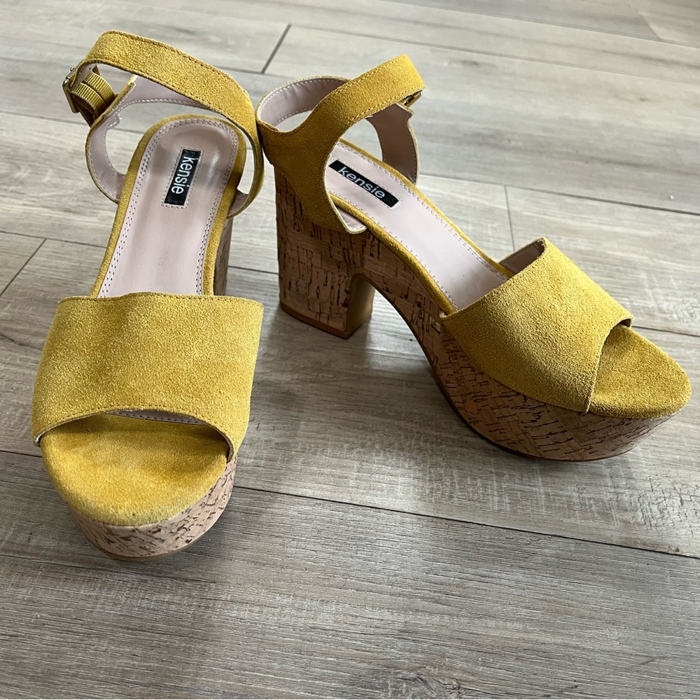 Kensie Mustard Suede Platform Sandals - Picture 5 of 7